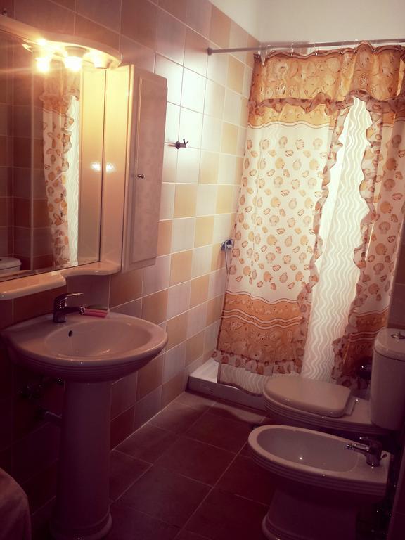 Apartment Angel Sarandë 객실 사진