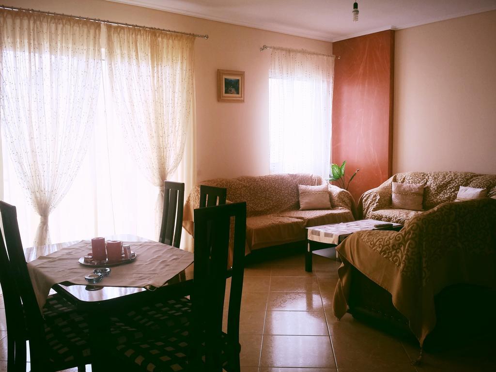 Apartment Angel Sarandë 객실 사진